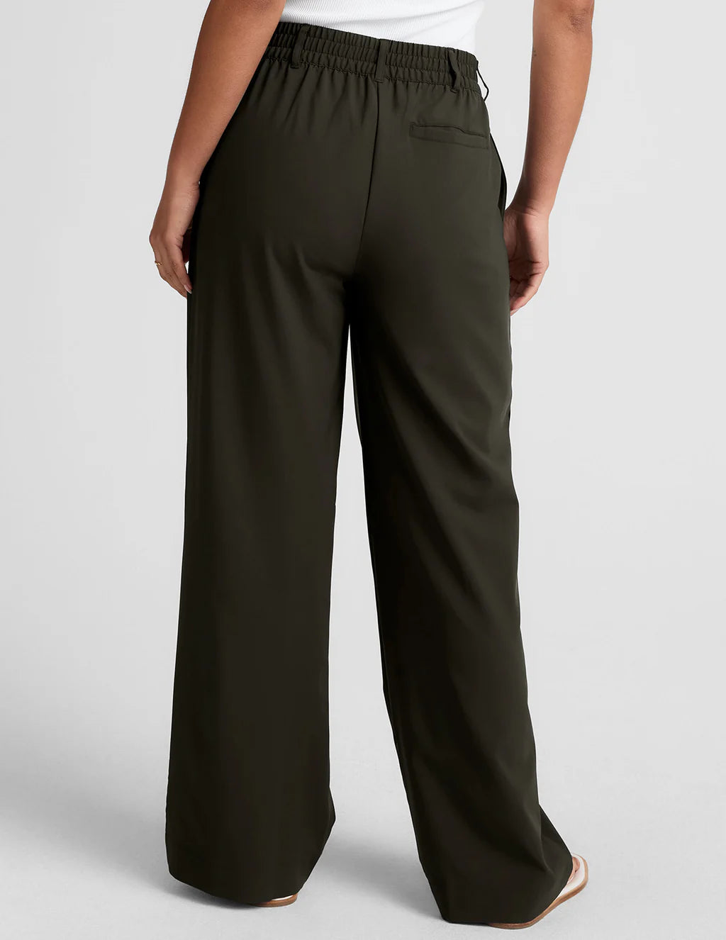 green trouser pants with pockets. green trouser pants with pockets. Status Wide Leg Trouser